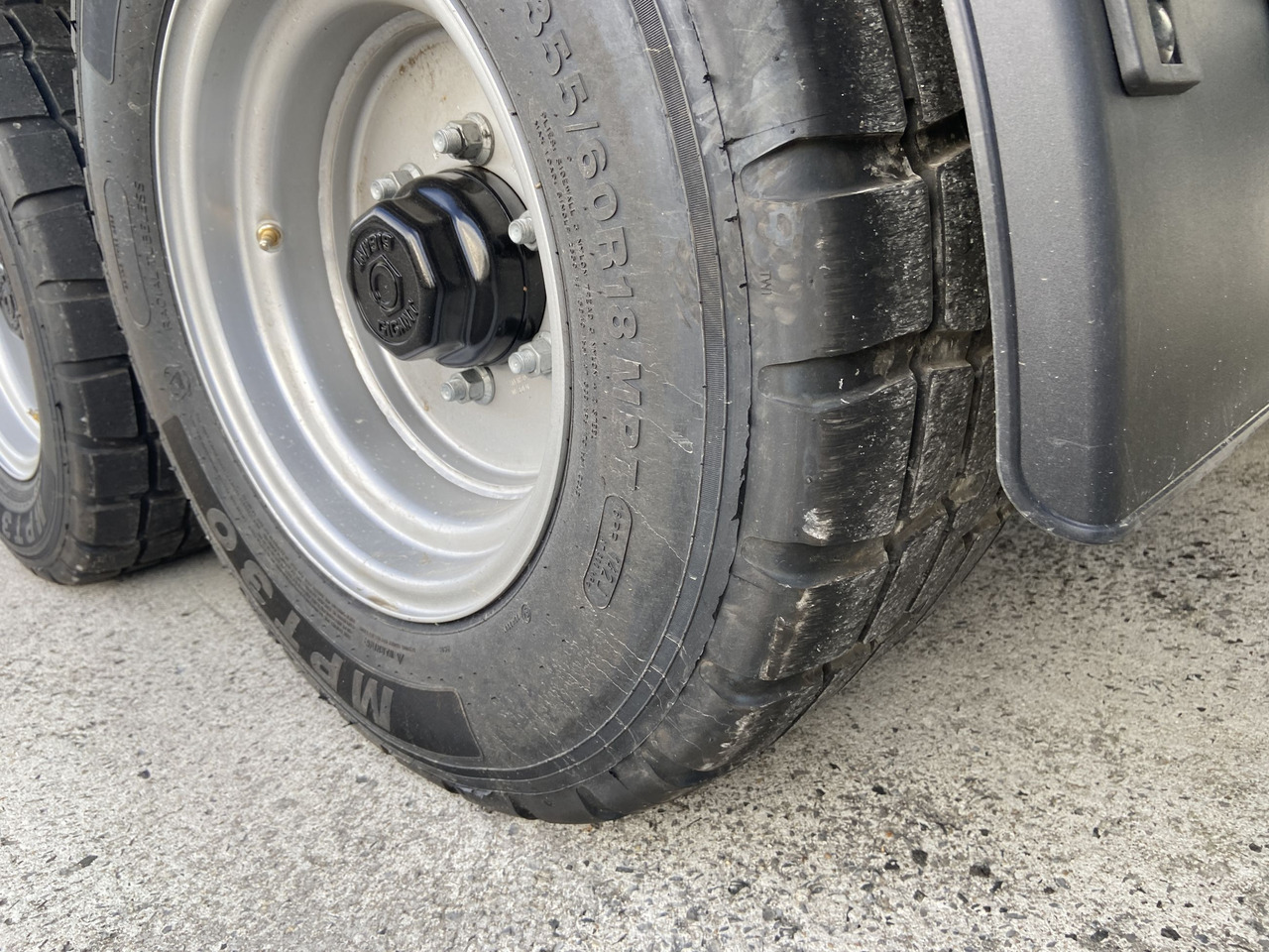 Remorque benne neuf Möslein TTD 11 Breite Reifen 5,70 lang Kipper Tieflader, Breite Reifen, 5,70 m lang-- Neufahrzeug --: photos 12 Remorque benne neuf Möslein TTD 11 Breite Reifen 5,70 lang Kipper Tieflader, Breite Reifen, 5,70 m lang-- Neufahrzeug --: photos 12