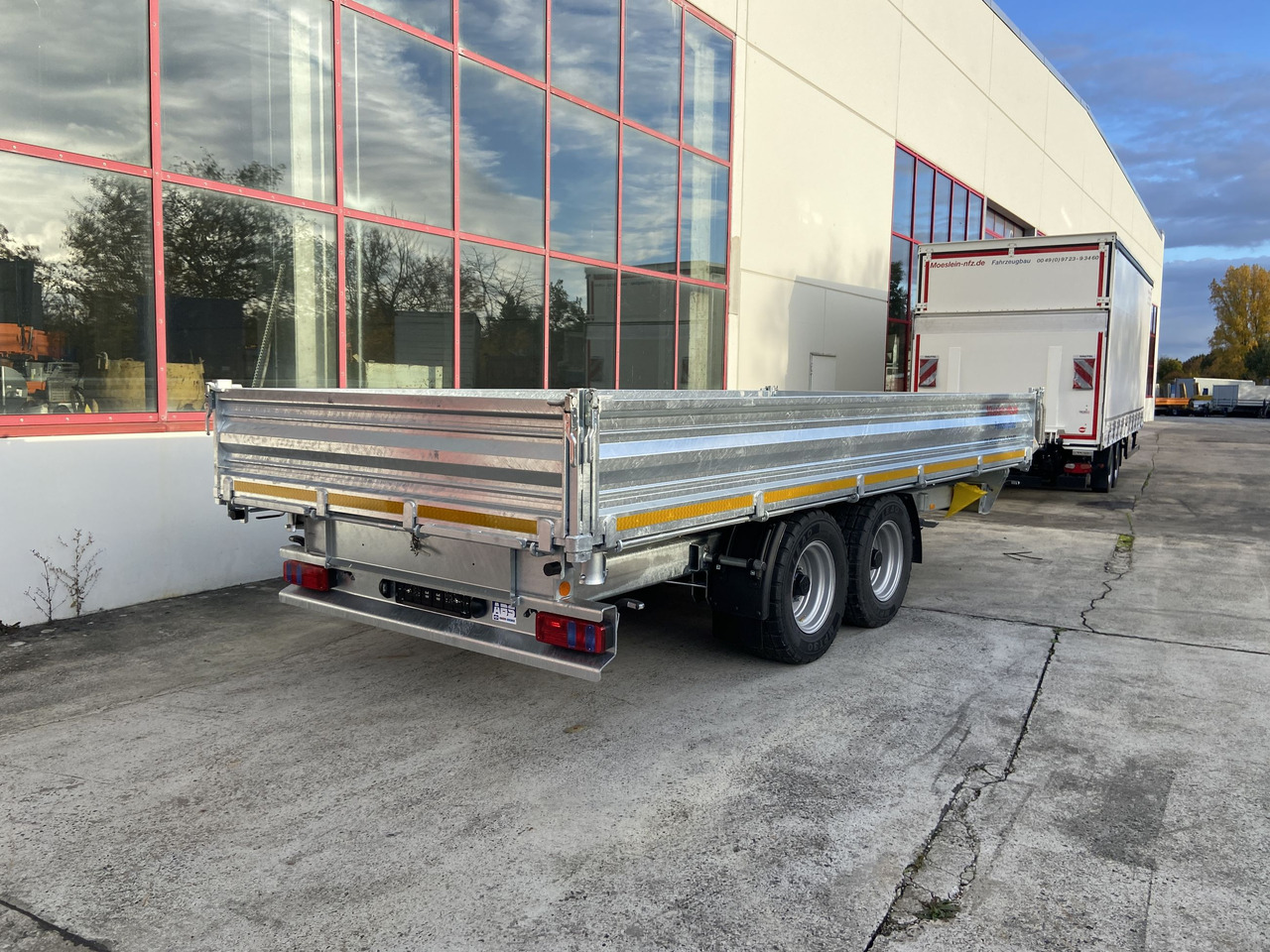 Remorque benne neuf Möslein TTD 11 Breite Reifen 5,70 lang Kipper Tieflader, Breite Reifen, 5,70 m lang-- Neufahrzeug --: photos 11 Remorque benne neuf Möslein TTD 11 Breite Reifen 5,70 lang Kipper Tieflader, Breite Reifen, 5,70 m lang-- Neufahrzeug --: photos 11