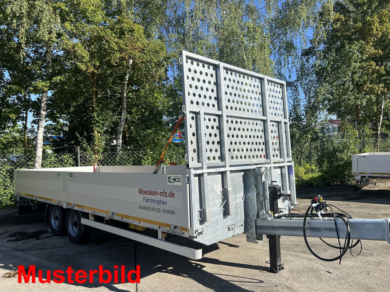 Remorque porte-engin surbaissée Möslein  Tandem- Pritschenanhänger- Tieflader: photos 16