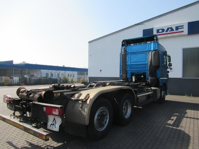 DAF FAN XF 530 SC Abrollkipper - Camion ampliroll: photos 3 DAF FAN XF 530 SC Abrollkipper - Camion ampliroll: photos 3