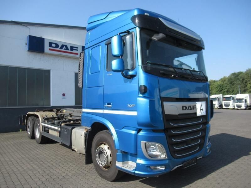 DAF FAN XF 530 SC Abrollkipper - Camion ampliroll: photos 2 DAF FAN XF 530 SC Abrollkipper - Camion ampliroll: photos 2