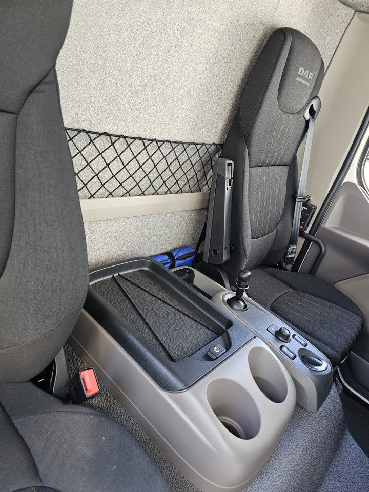 Camion à rideaux coulissants neuf DAF LF 210 7,49t Spier Pritsche-Plane LBW Tageszulas DAF FA LF 210 08t Spier Pritsche mit LBW: photos 16