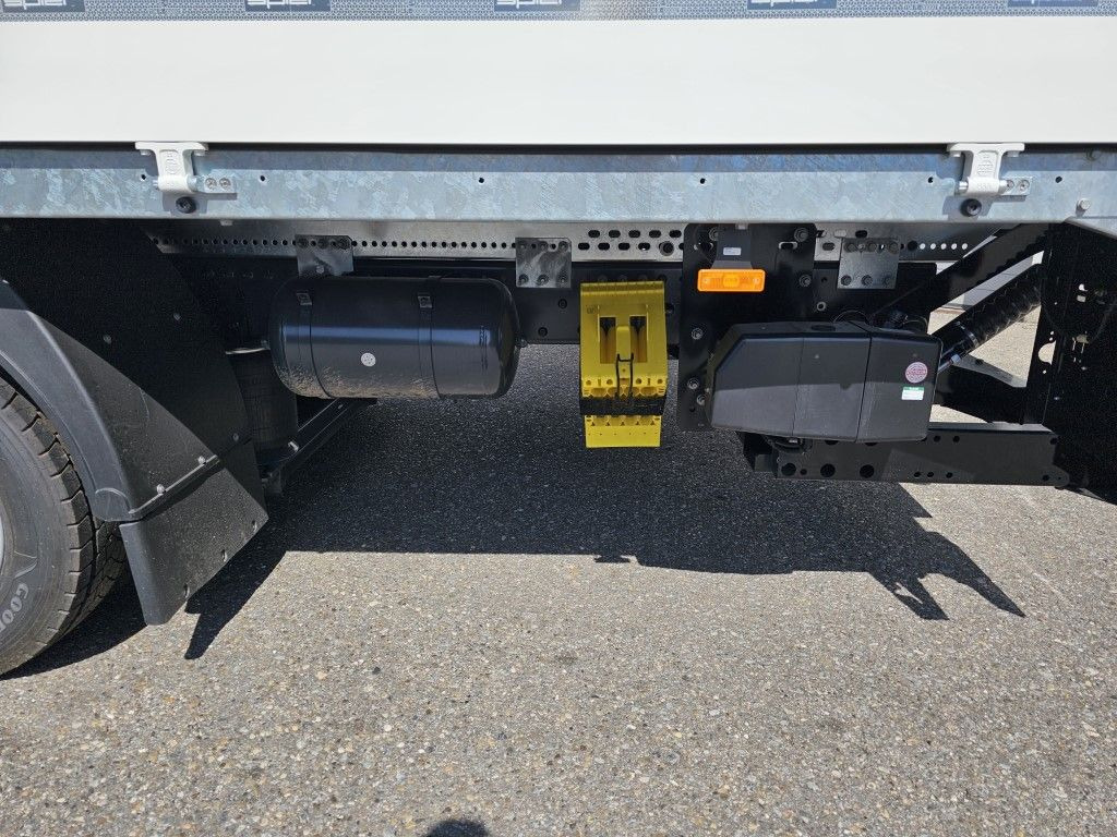 Camion à rideaux coulissants neuf DAF LF 210 7,49t Spier Pritsche-Plane LBW Tageszulas DAF FA LF 210 08t Spier Pritsche mit LBW: photos 7