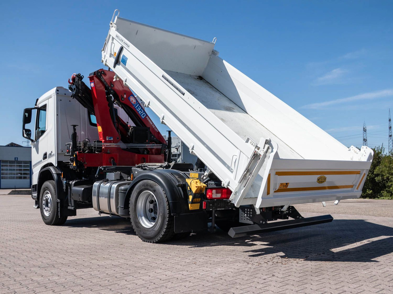 DAF XDC 370 FA Meiller Krankipper HMF DAF XDC 370 FA Meiller Krankipper HMF - Camion benne: photos 4 DAF XDC 370 FA Meiller Krankipper HMF DAF XDC 370 FA Meiller Krankipper HMF - Camion benne: photos 4