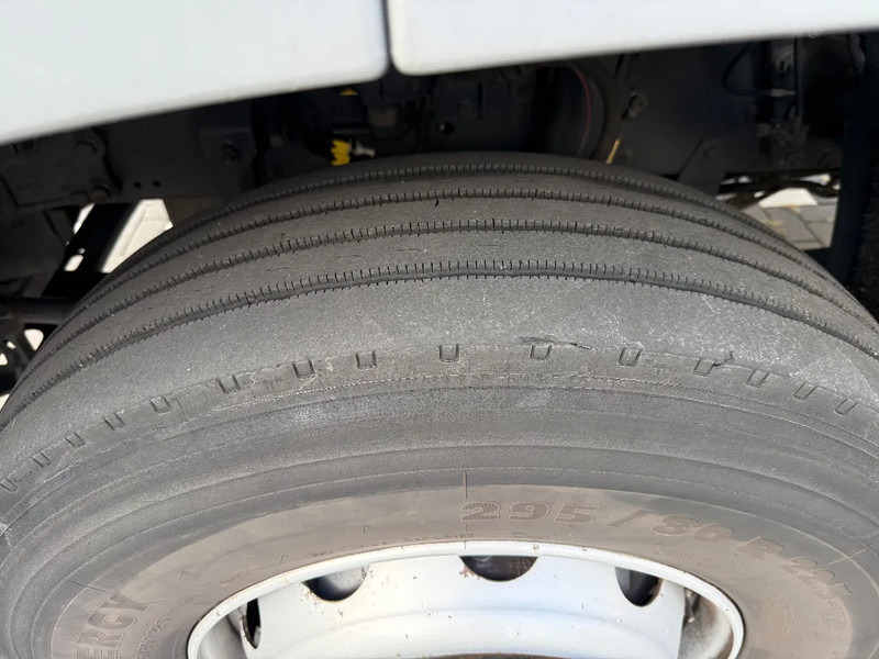 Camion frigorifique DAF CF 290 2015 euro 6 only 600.000 km: photos 20