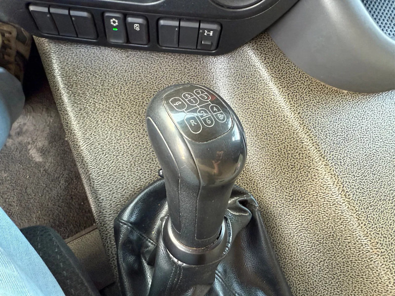 Camion frigorifique DAF CF 290 2015 euro 6 only 600.000 km: photos 18