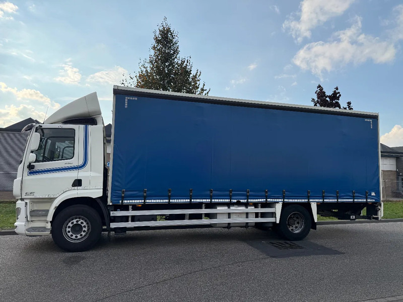 DAF CF 290 2016 - Camion fourgon: photos 5 DAF CF 290 2016 - Camion fourgon: photos 5