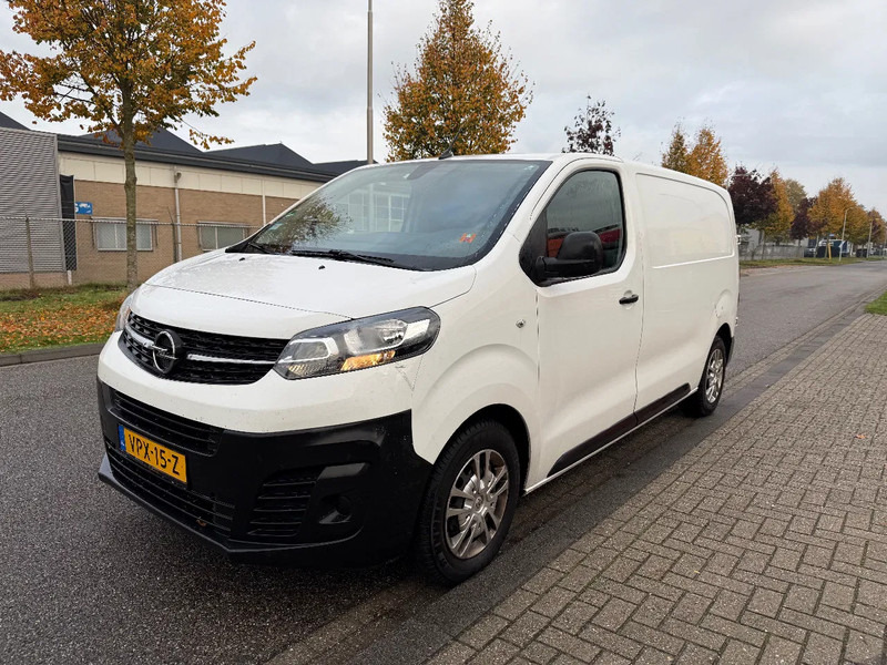 Opel Vivaro L2,H1 2022 bj 2.0 cdti - Fourgonnette: photos 1 Opel Vivaro L2,H1 2022 bj 2.0 cdti - Fourgonnette: photos 1