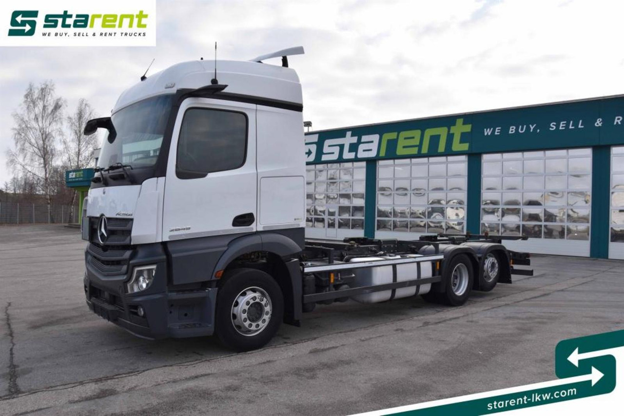 Mercedes Benz Actros 2645L Retarder Mirror Cam NAVI Liftachse - Camion porte-conteneur/ Caisse mobile: photos 1 Mercedes Benz Actros 2645L Retarder Mirror Cam NAVI Liftachse - Camion porte-conteneur/ Caisse mobile: photos 1