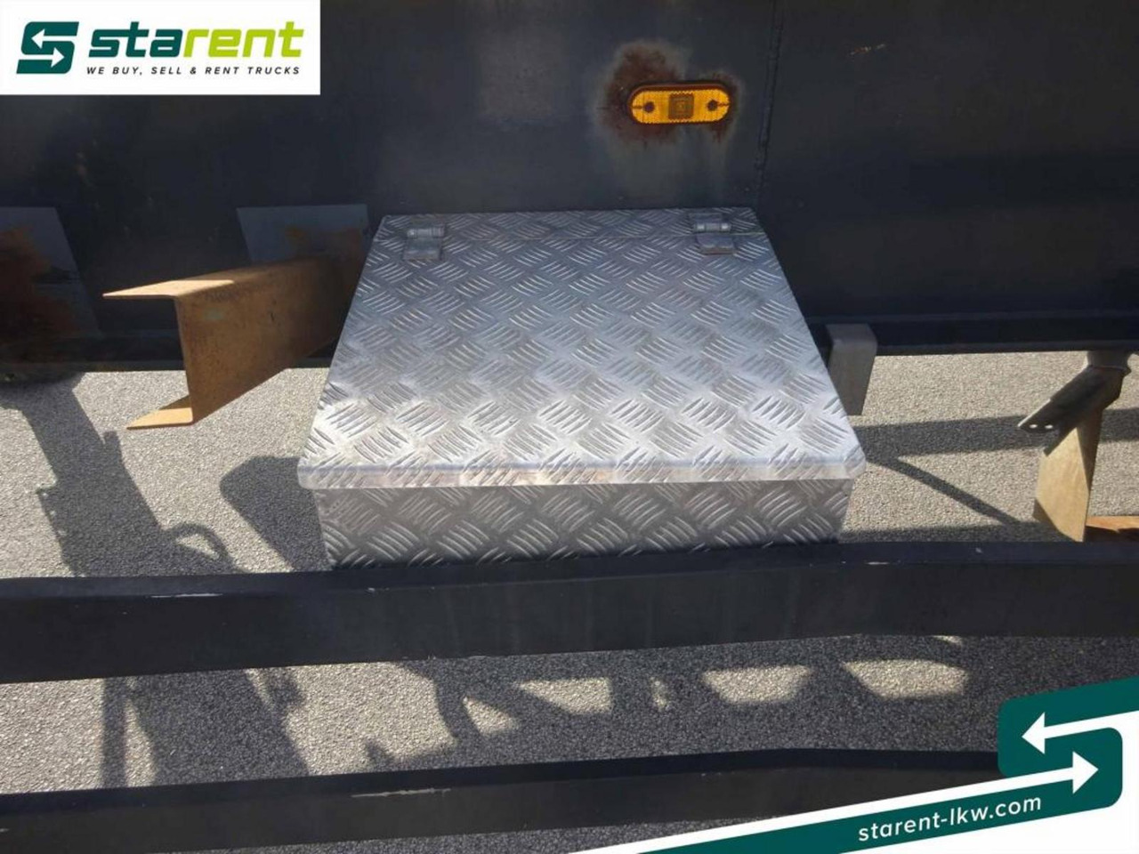 Semi-remorque grumier Schwarzmüller Holzrungenauflieger Liftachse TÜV gültig bis 09/25: photos 15 Semi-remorque grumier Schwarzmüller Holzrungenauflieger Liftachse TÜV gültig bis 09/25: photos 15