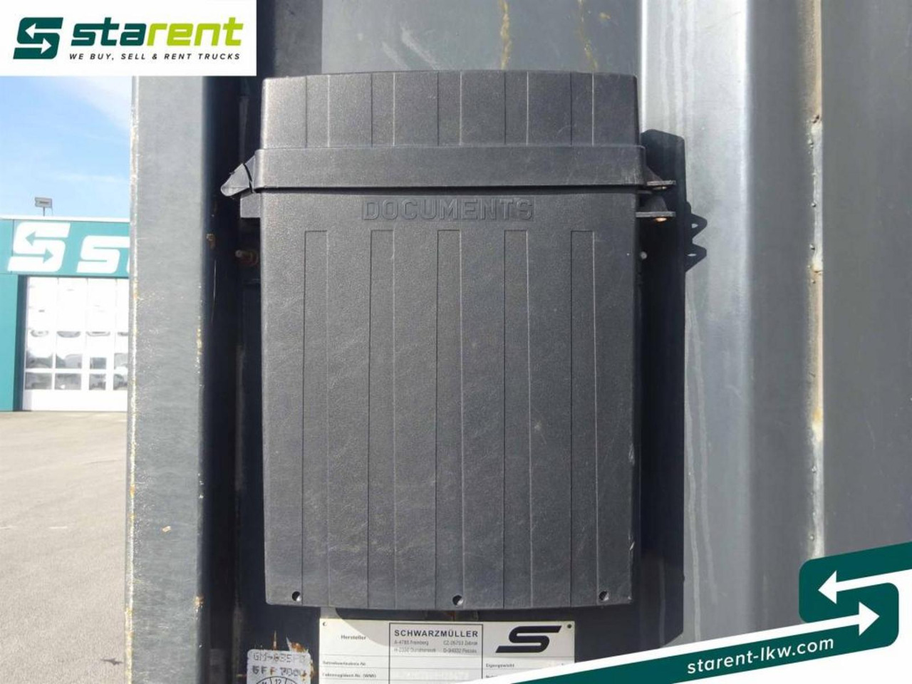 Semi-remorque grumier Schwarzmüller Holzrungenauflieger Liftachse TÜV gültig bis 09/25: photos 20 Semi-remorque grumier Schwarzmüller Holzrungenauflieger Liftachse TÜV gültig bis 09/25: photos 20