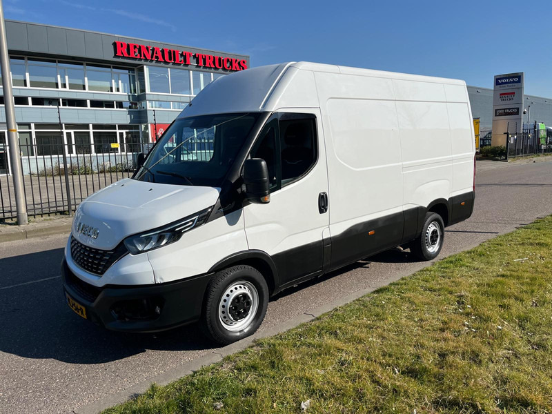 Iveco Daily 35 S 16V, Hi-Matic, 352 L H3, Airco, Camera - Fourgon utilitaire: photos 1 Iveco Daily 35 S 16V, Hi-Matic, 352 L H3, Airco, Camera - Fourgon utilitaire: photos 1