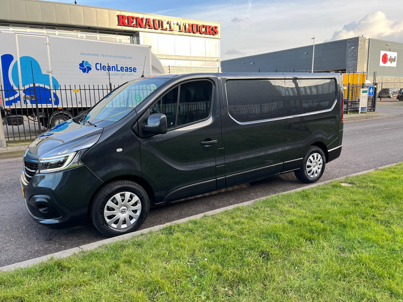 Renault Trafic 2.0 DCI, L2 H1, 145 pk, Comfort, Airco, Nav, !!! 45.000 km - Fourgonnette: photos 2 Renault Trafic 2.0 DCI, L2 H1, 145 pk, Comfort, Airco, Nav, !!! 45.000 km - Fourgonnette: photos 2