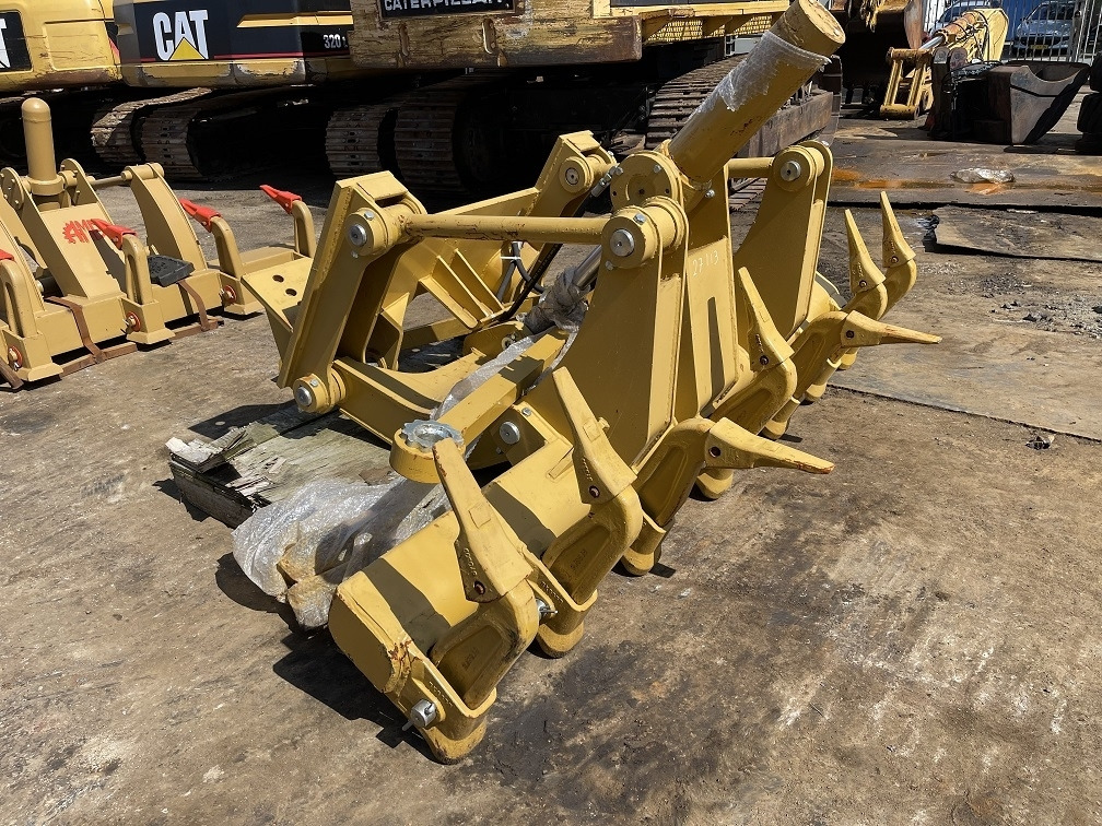 CAT 16h 16g ripper - Ripper pour Engins de chantier: photos 2 CAT 16h 16g ripper - Ripper pour Engins de chantier: photos 2