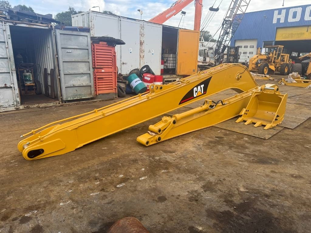 CAT 320 C L LONG REACH BOOM 15M UNUSED - Pelle: photos 3 CAT 320 C L LONG REACH BOOM 15M UNUSED - Pelle: photos 3
