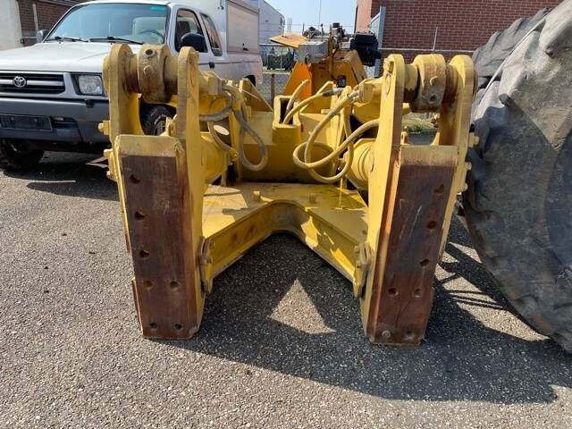 CAT D 8 R Ripper CAT D 8 R Ripper - Ripper pour Engins de chantier: photos 4 CAT D 8 R Ripper CAT D 8 R Ripper - Ripper pour Engins de chantier: photos 4