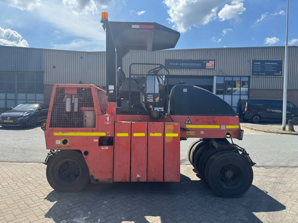 Compacteur à pneus Dynapac CP 142: photos 6