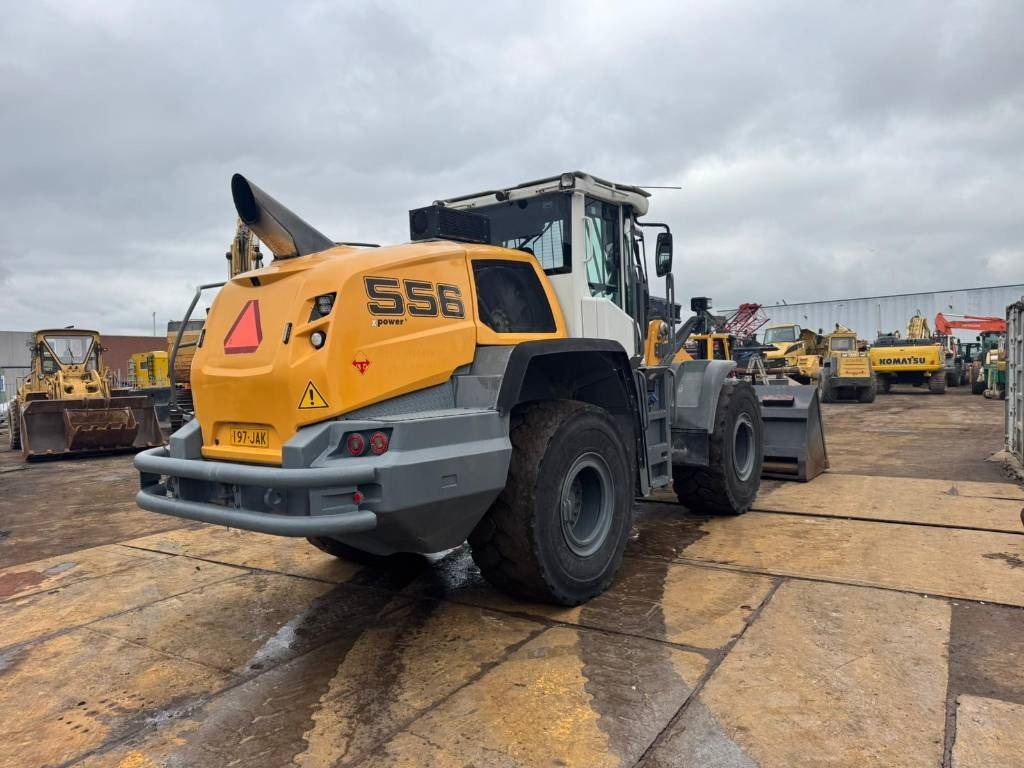 Liebherr L556 - Chargeuse sur pneus: photos 5 Liebherr L556 - Chargeuse sur pneus: photos 5