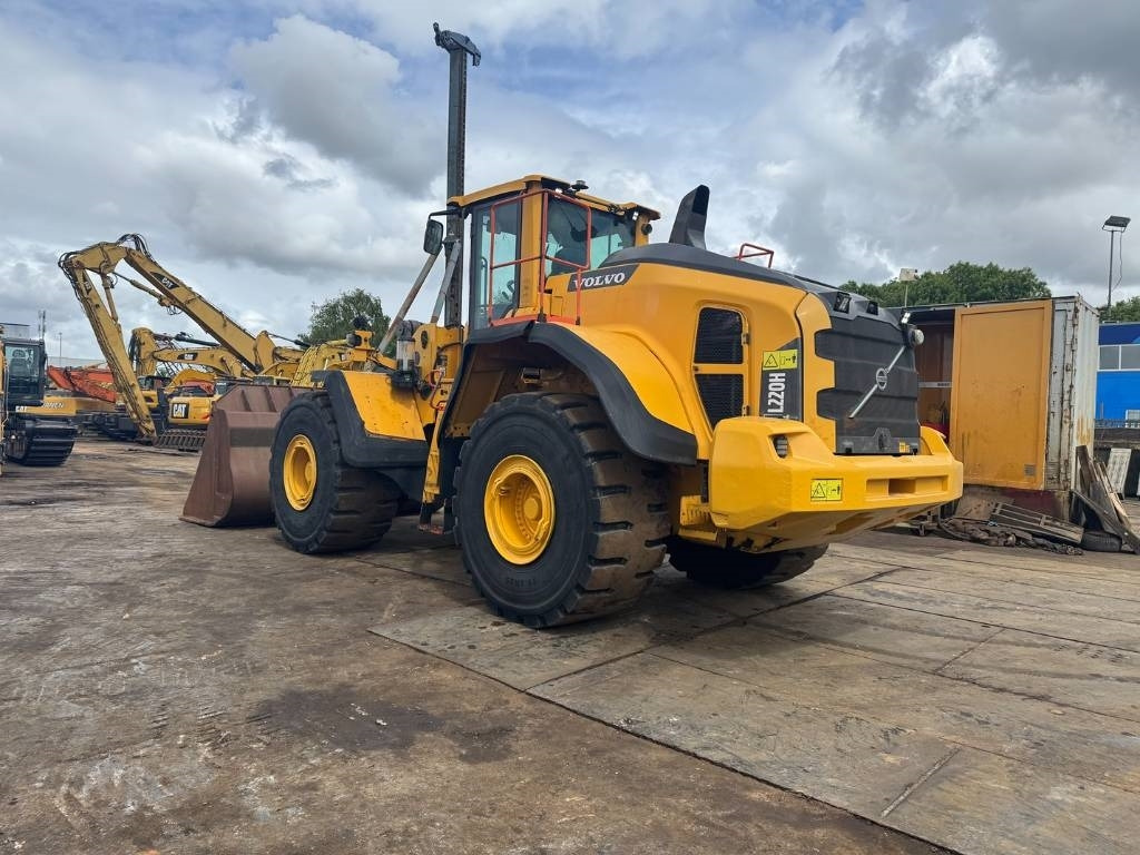 Volvo L 220 H - Chargeuse sur pneus: photos 3 Volvo L 220 H - Chargeuse sur pneus: photos 3
