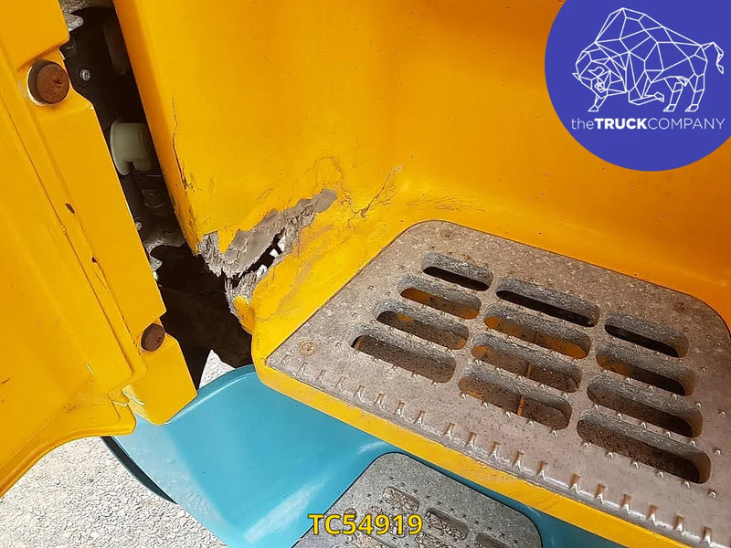 DAF XF 105 410 - Camion plateau: photos 3 DAF XF 105 410 - Camion plateau: photos 3