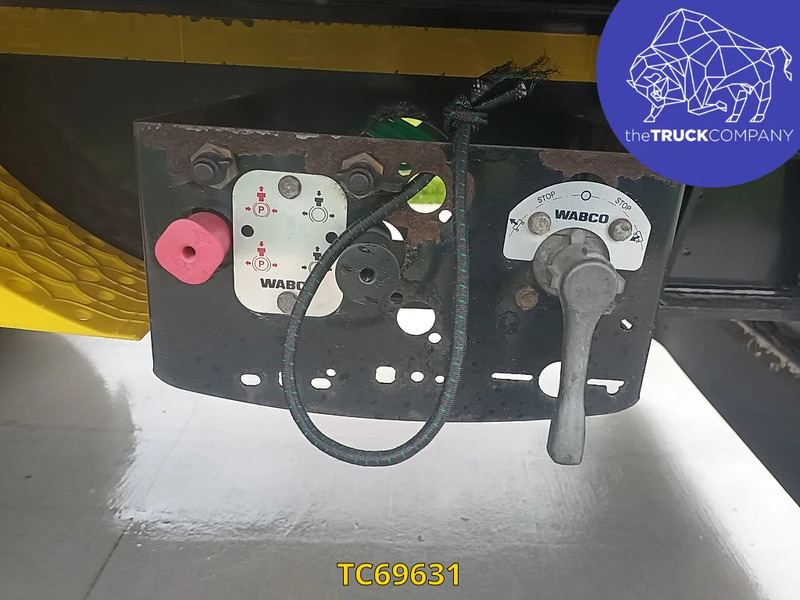 Hoet Trailers - Semi-remorque porte-conteneur/ Caisse mobile: photos 4 Hoet Trailers - Semi-remorque porte-conteneur/ Caisse mobile: photos 4