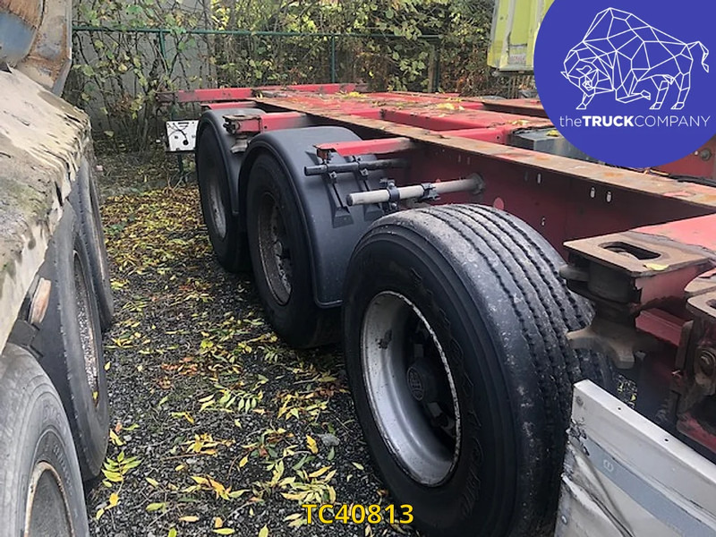Semi-remorque porte-conteneur/ Caisse mobile Krone: photos 15