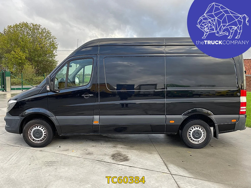 Mercedes-Benz Sprinter - Fourgon utilitaire: photos 2 Mercedes-Benz Sprinter - Fourgon utilitaire: photos 2