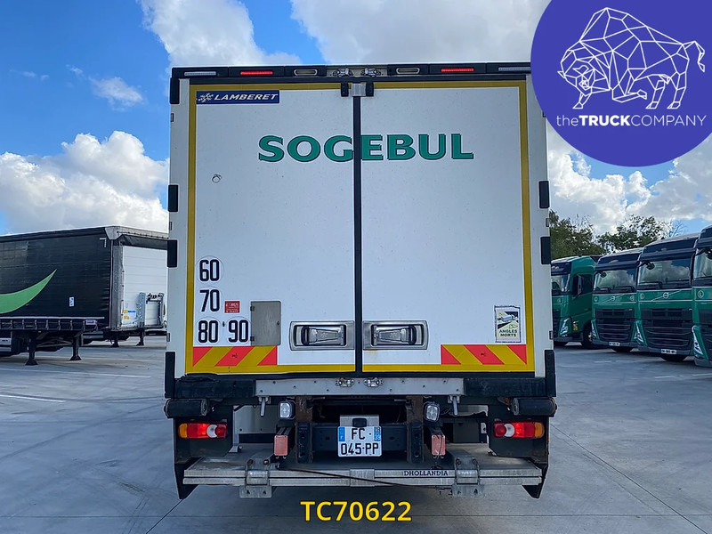 Renault D 320 - Camion frigorifique: photos 3 Renault D 320 - Camion frigorifique: photos 3