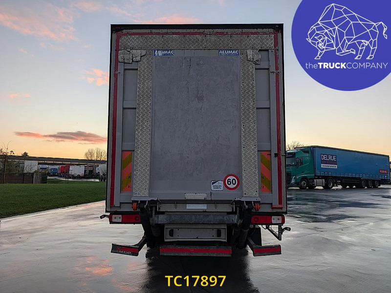 Renault Premium 280 - Camion fourgon: photos 3 Renault Premium 280 - Camion fourgon: photos 3