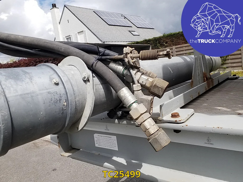 Renders - Semi-remorque malaxeur: photos 3 Renders - Semi-remorque malaxeur: photos 3