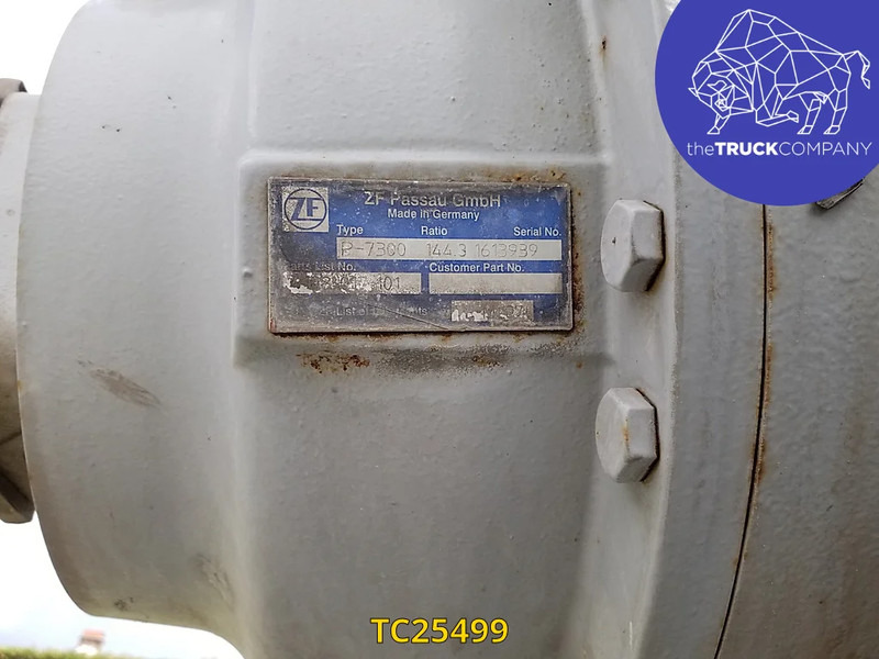 Renders - Semi-remorque malaxeur: photos 2 Renders - Semi-remorque malaxeur: photos 2