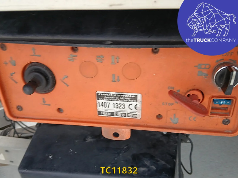 Semi-remorque frigorifique Schmitz Cargobull: photos 10 Semi-remorque frigorifique Schmitz Cargobull: photos 10