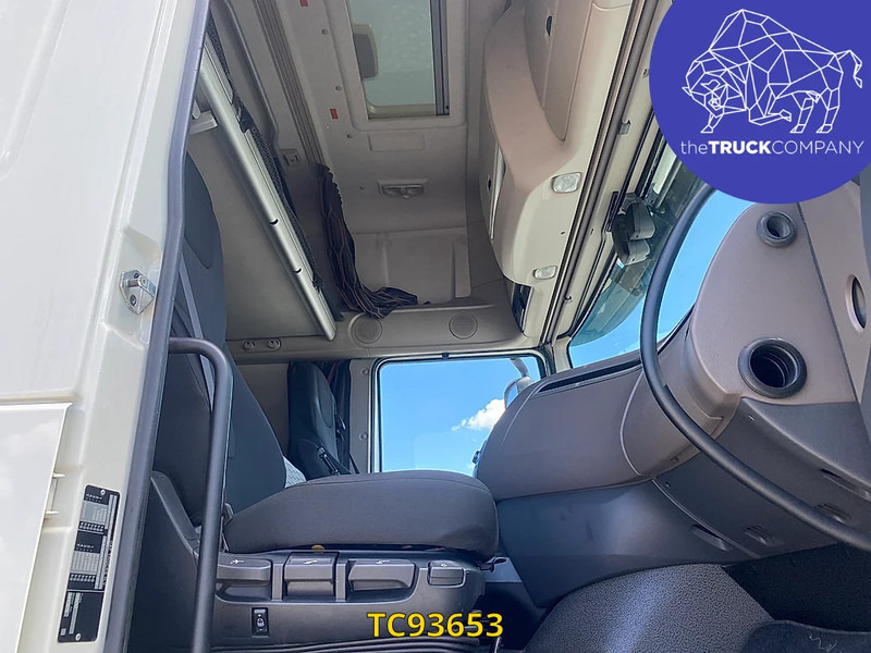 DAF XF 480 - Tracteur routier: photos 5 DAF XF 480 - Tracteur routier: photos 5