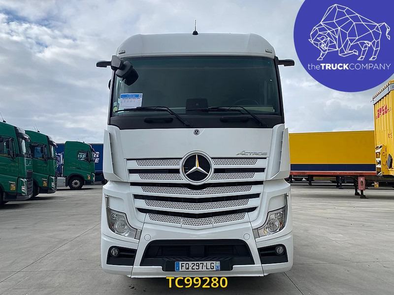 Tracteur routier Mercedes-Benz Actros 1845: photos 10 Tracteur routier Mercedes-Benz Actros 1845: photos 10