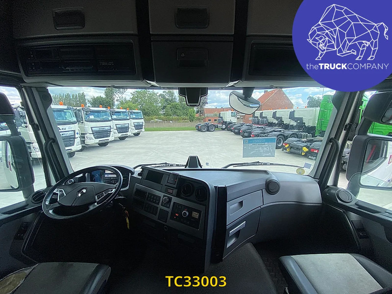 Tracteur routier Renault T 460: photos 6 Tracteur routier Renault T 460: photos 6