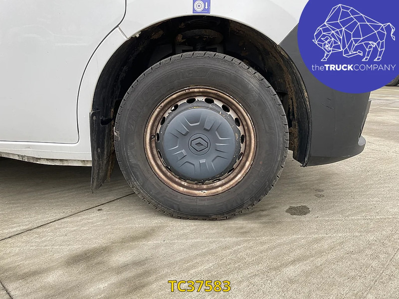 Renault Master 145 - Véhicule utilitaire: photos 3 Renault Master 145 - Véhicule utilitaire: photos 3