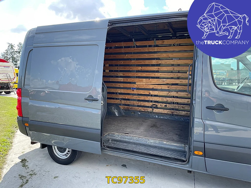 Fourgon utilitaire Volkswagen Crafter 2.0 TDI: photos 9