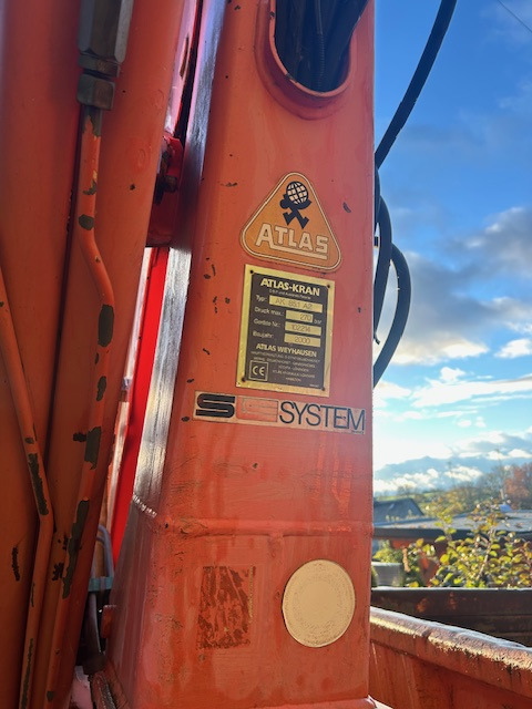 MAN 19 293 4x4 Kran Atlas 85.1 A2 - Camion benne: photos 4 MAN 19 293 4x4 Kran Atlas 85.1 A2 - Camion benne: photos 4