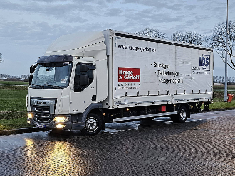 DAF LF 210 7.49T AIRCO LIFT - Camion à rideaux coulissants: photos 2 DAF LF 210 7.49T AIRCO LIFT - Camion à rideaux coulissants: photos 2