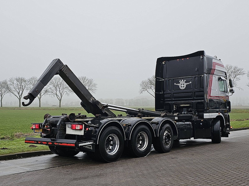 DAF XF 105.460 8X2 FAK SPECIAL ED. - Camion ampliroll: photos 3 DAF XF 105.460 8X2 FAK SPECIAL ED. - Camion ampliroll: photos 3