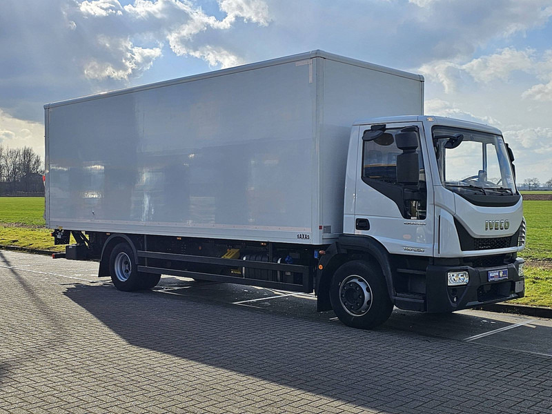 Iveco 140E28 EUROCARGO 3 SEATS AIRCO 88 TKM - Camion fourgon: photos 5 Iveco 140E28 EUROCARGO 3 SEATS AIRCO 88 TKM - Camion fourgon: photos 5