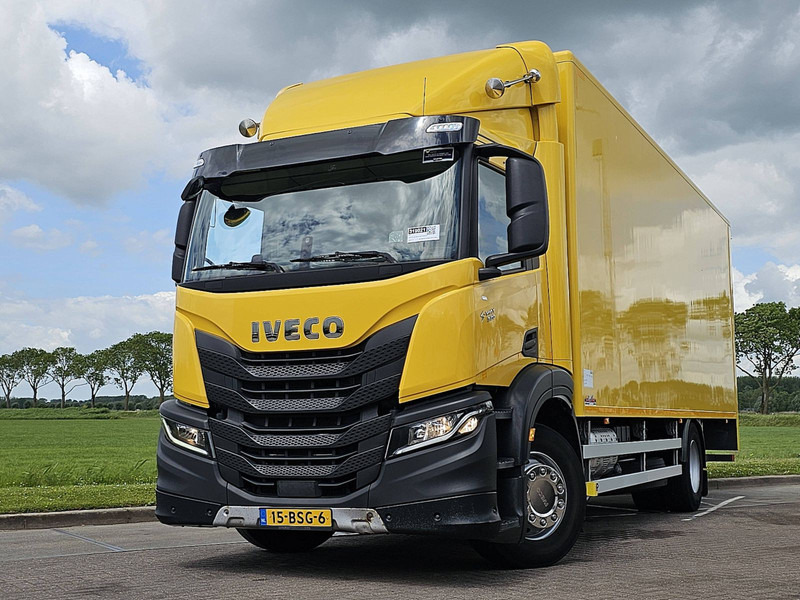 Iveco S-WAY AD190S33 TAILLIFT AIRCO - Camion fourgon: photos 1 Iveco S-WAY AD190S33 TAILLIFT AIRCO - Camion fourgon: photos 1
