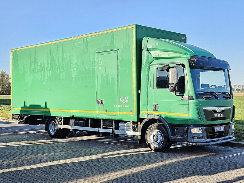 MAN 10.180 TGL - Camion fourgon: photos 5 MAN 10.180 TGL - Camion fourgon: photos 5
