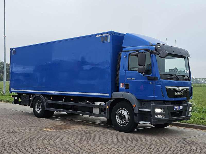MAN 15.320 TGM AIRCO WEBASTO LIFT - Camion fourgon: photos 5 MAN 15.320 TGM AIRCO WEBASTO LIFT - Camion fourgon: photos 5