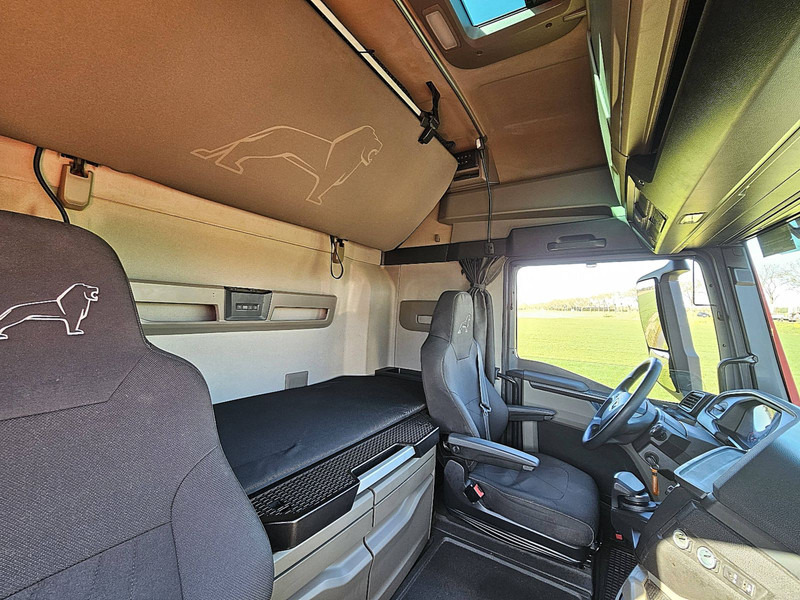 MAN 26.470 TGX GX 6X2-4 STEER AXLE - crédit-bail MAN 26.470 TGX GX 6X2-4 STEER AXLE: photos 15