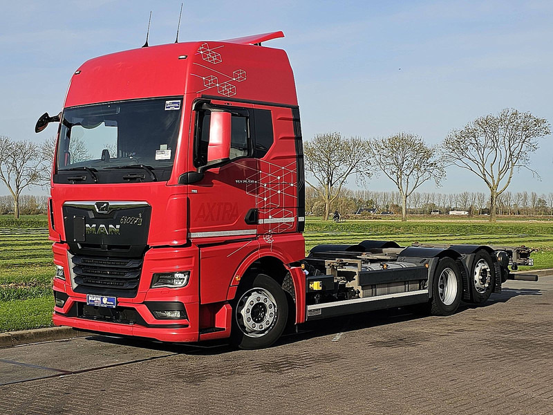 MAN 26.510 TGX GX 6X2 INTARDER - Camion porte-conteneur/ Caisse mobile: photos 2 MAN 26.510 TGX GX 6X2 INTARDER - Camion porte-conteneur/ Caisse mobile: photos 2