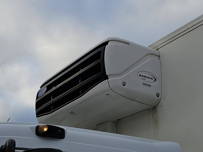 Camion frigorifique Mercedes-Benz ATEGO 1224 L CARRIER LIFT DOOR: photos 10