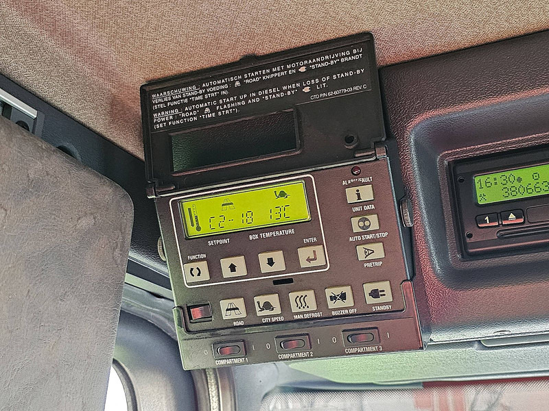 Camion frigorifique Scania P230: photos 12