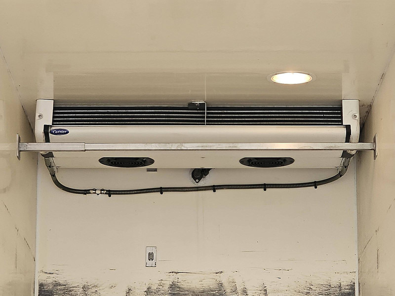 Camion frigorifique Scania P230: photos 19