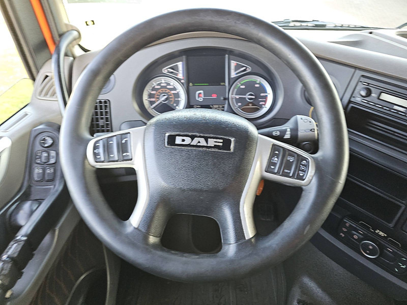 Tracteur routier DAF XF 450 SPACECAB SPOILERS: photos 10